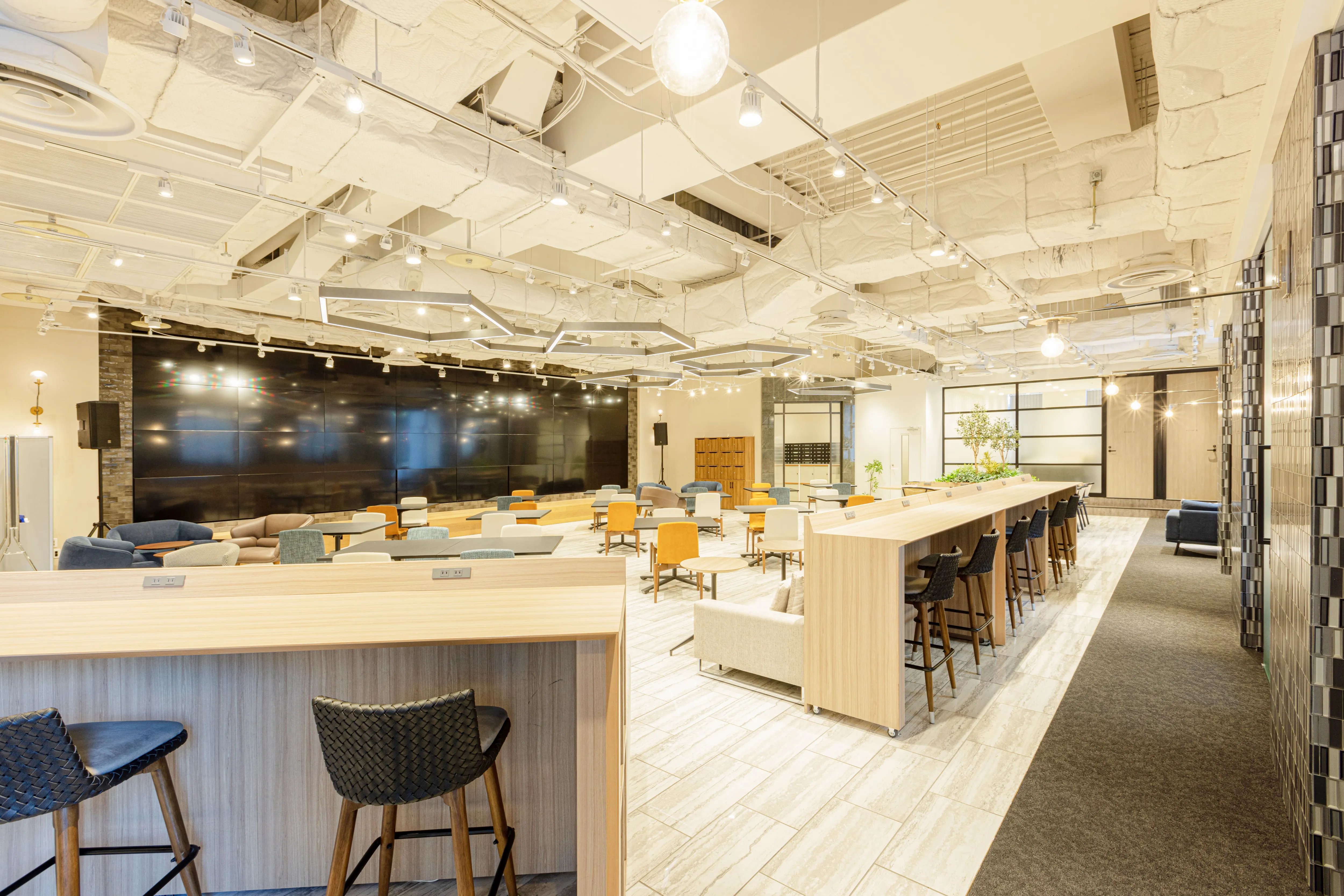 アクロス福岡画像